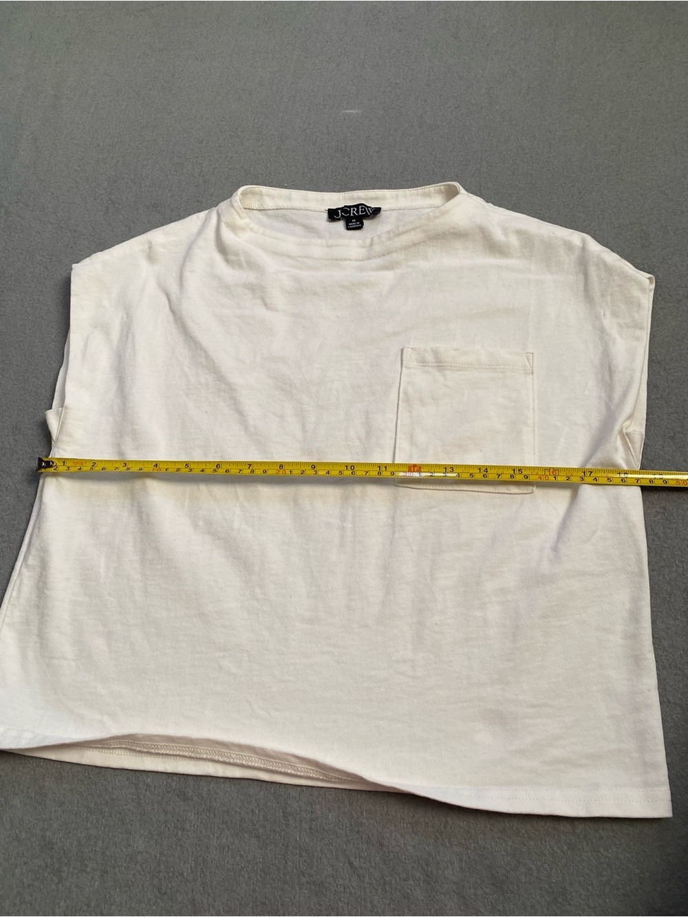 J Crew Mock Neck Sleeveless Womens Medium White Cropped ***FLAW - Picture 5 of 8
